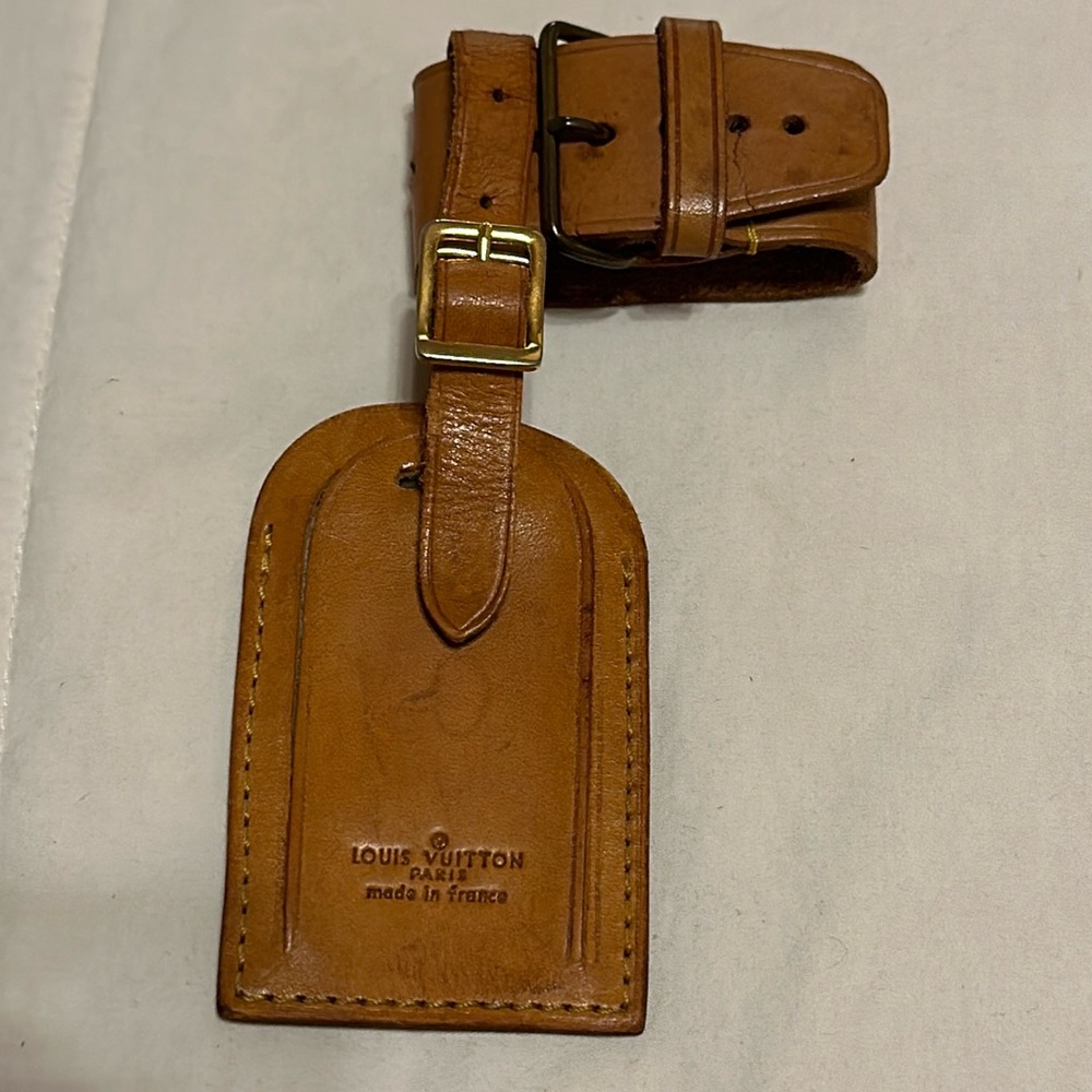 Louis Vuitton Vachetta Luggage Tag & Poignet Set
